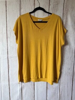 Orvis Classic Collection Mustard Yellow V-Neck Cap Sleeve Top Size XL